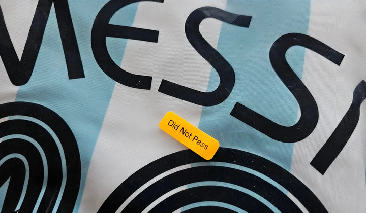 Beckett Authentication Football Shirts - Signature Fake or Authentic? - Walkouts