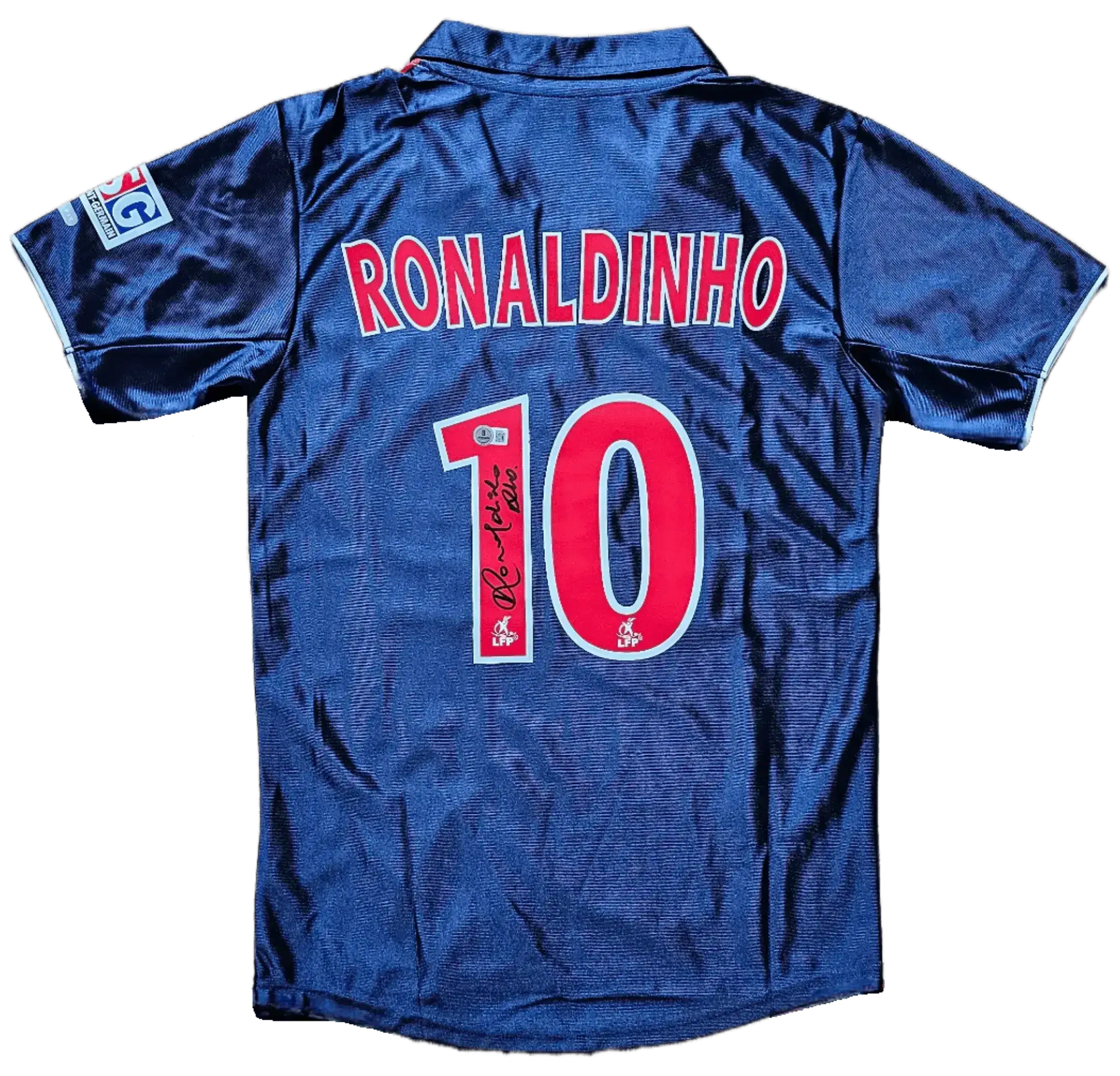 Back view showing Ronaldinho, No. 10 and signature on a blue and red soccer jersey.