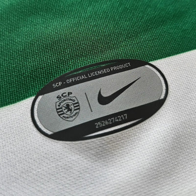 Geovany Quenda 7 Sporting CP Football Shirt 2025-26 | Match-Issued — Signing proof