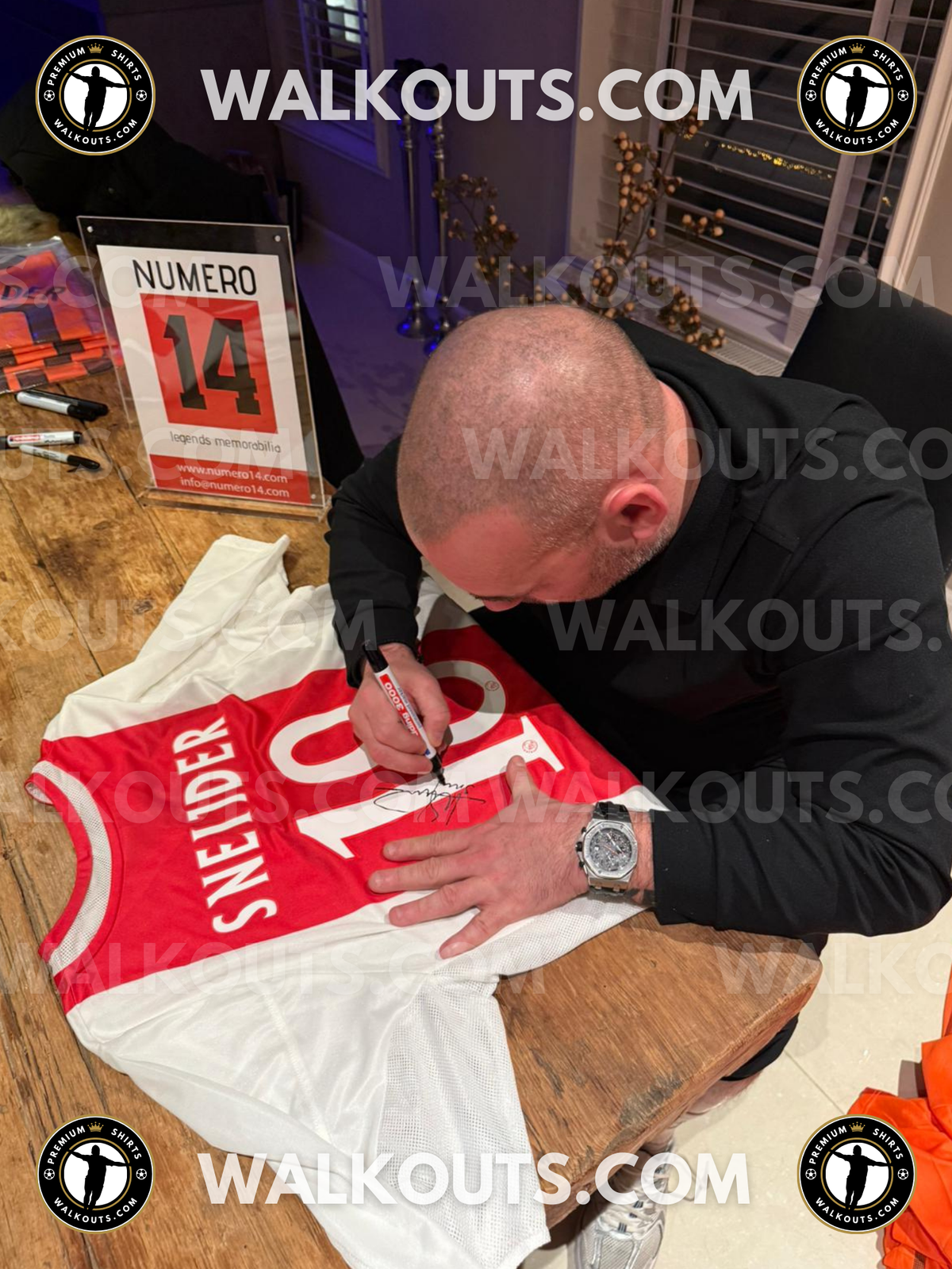 Signing proof photo for Wesley Sneijder (AFC Ajax) — 2004-2005 • #25WSN20015918
