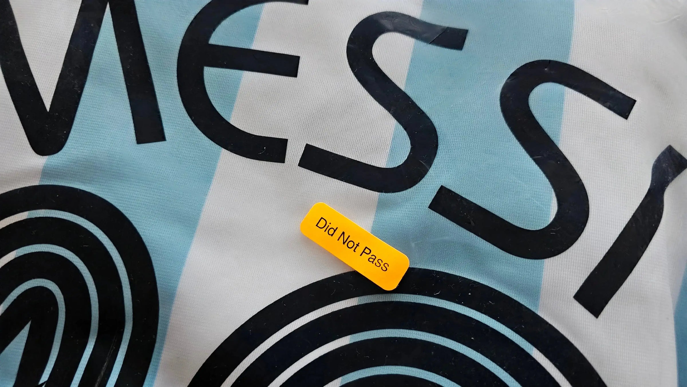 Beckett Authentication Football Shirts - Signature Fake or Authentic? - Walkouts