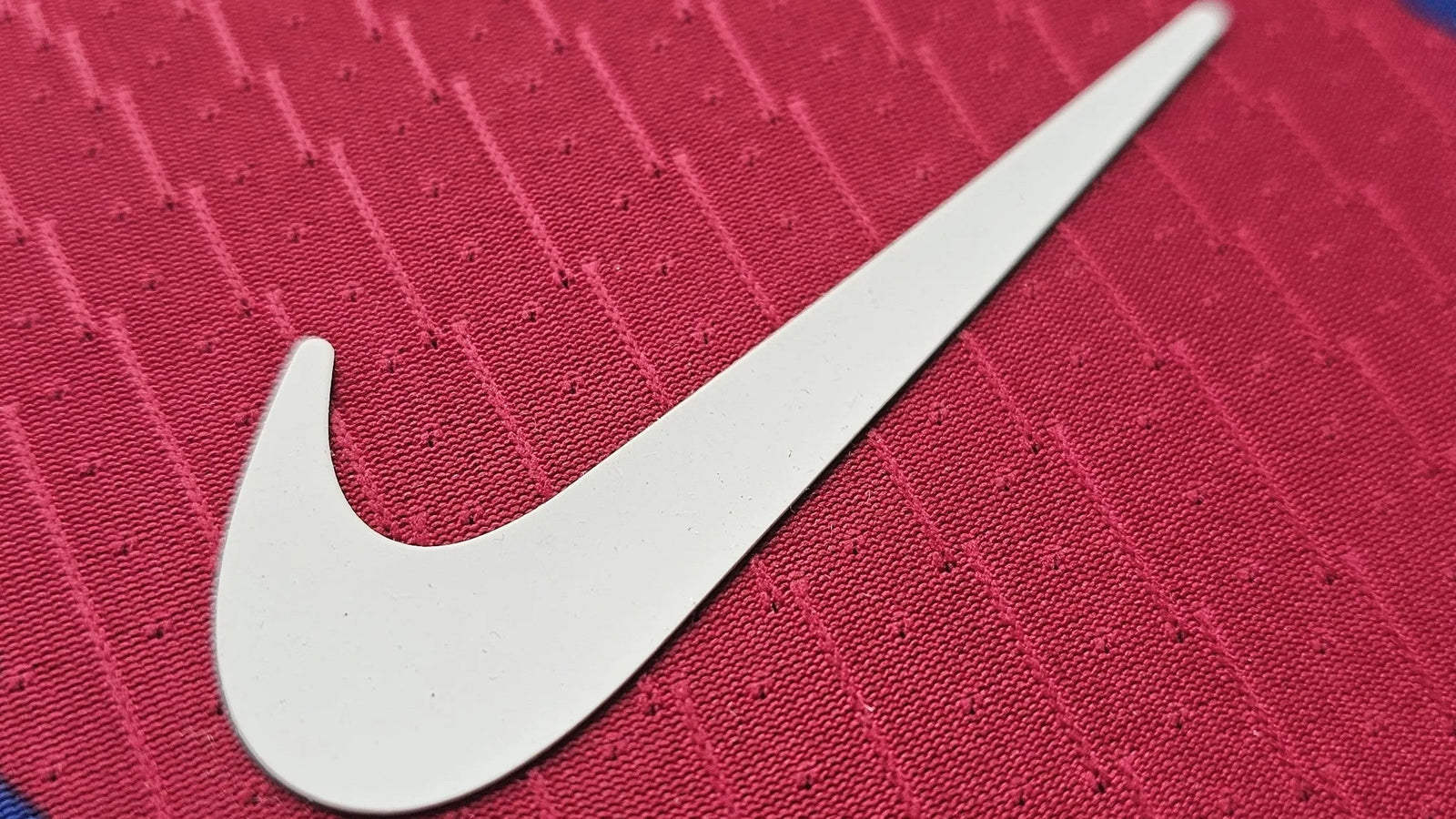 Nike Authentic Fanshop Football Shirts: Collector’s Guide