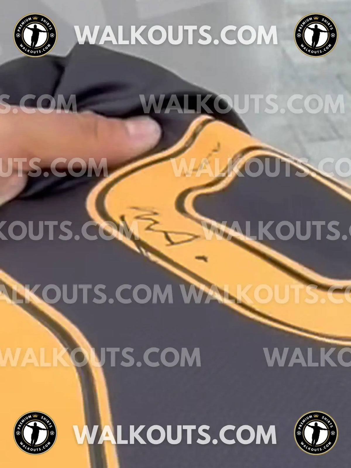 Signature close-up (signing proof) (AFC Ajax) • #26MAB20036167