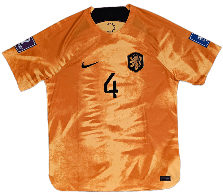 Virgil van Dijk 4 Holland Home WC 2024 - Walkouts