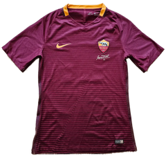 Front view of Francesco Totti 10 Roma shirt with signature and club crest.