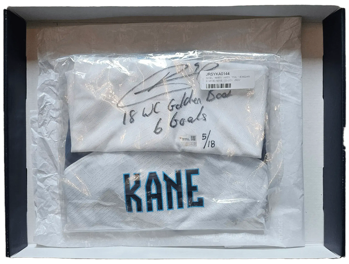 Signature detail showing Harry Kane&