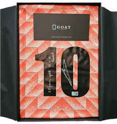 Close-up view of the No. 10 on the signed soccer jersey with Ruud Gullit's signature detail.