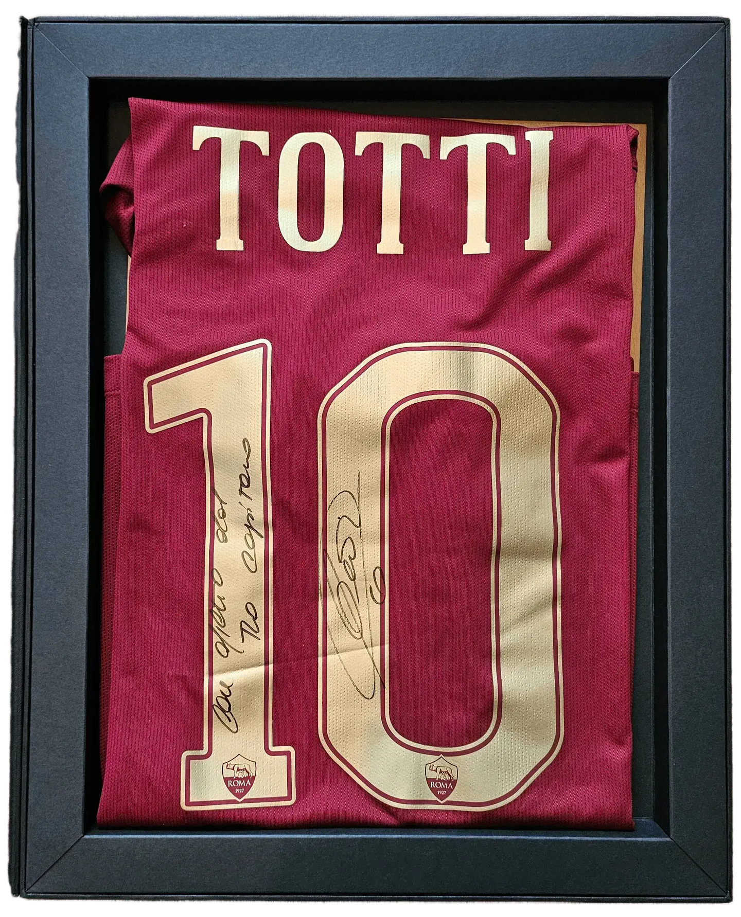 Back view showing TOTTI, No. 10, and a handwritten signature with a message.