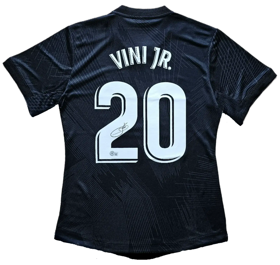 Back view featuring the name VINI JR. and No. 20 with a visible signature.