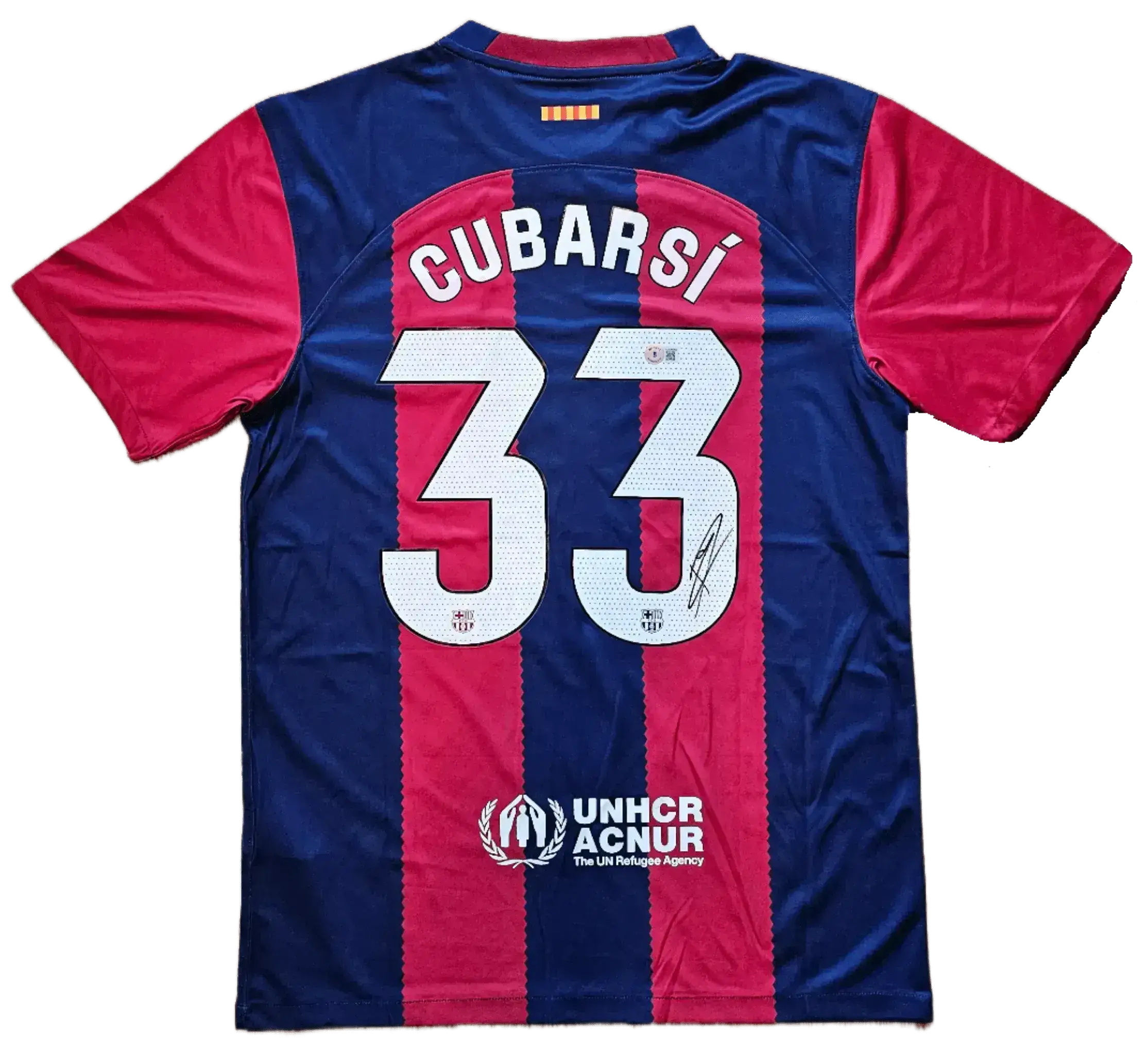 Back view displaying Cubarsí, No. 33, and a signature with UNHCR ACNUR logo.