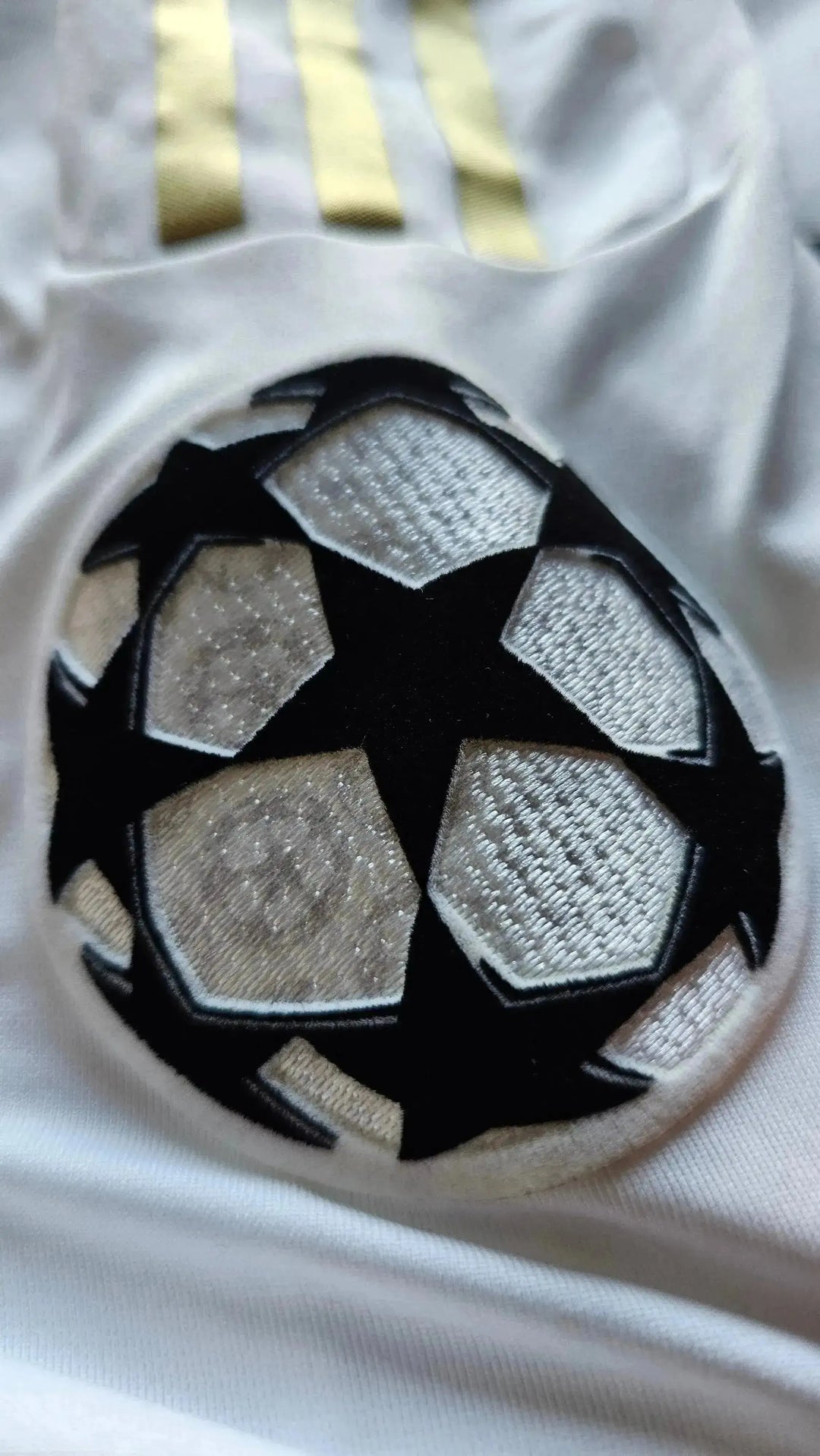 Gonzalo Higuain 20 Real Madrid 2011-2012 - Signed Soccer Shirt | Match-Worn Champions League Semi-Final - Walkouts