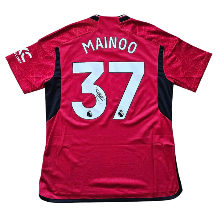 Back view featuring No. 37 and Mainoo&