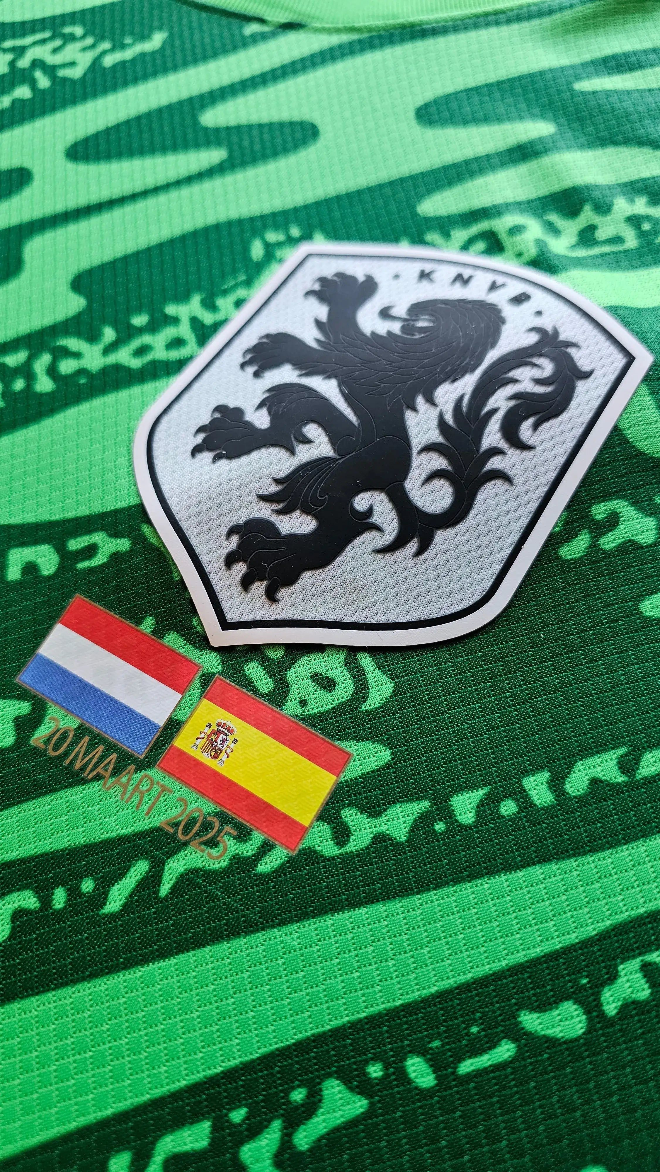 Signed Bart Verbruggen Netherlands 2024-25 vs Spain | Fabricks — Signing proof