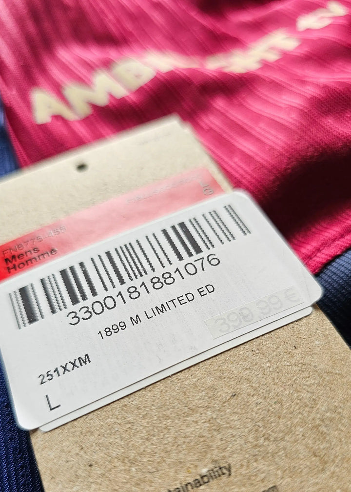 Tag detail showing barcode and text &