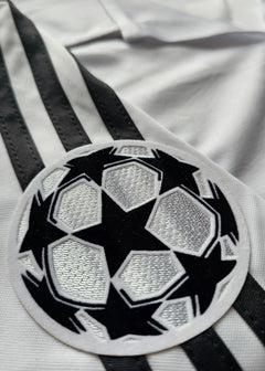 Guti 14 Real Madrid 2002-2003 Signed Football Shirt