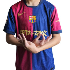 Barcelona 2025 Lamine Yamal TRAVIS SCOTT Boxed | Limited Edition 1085 - Walkouts