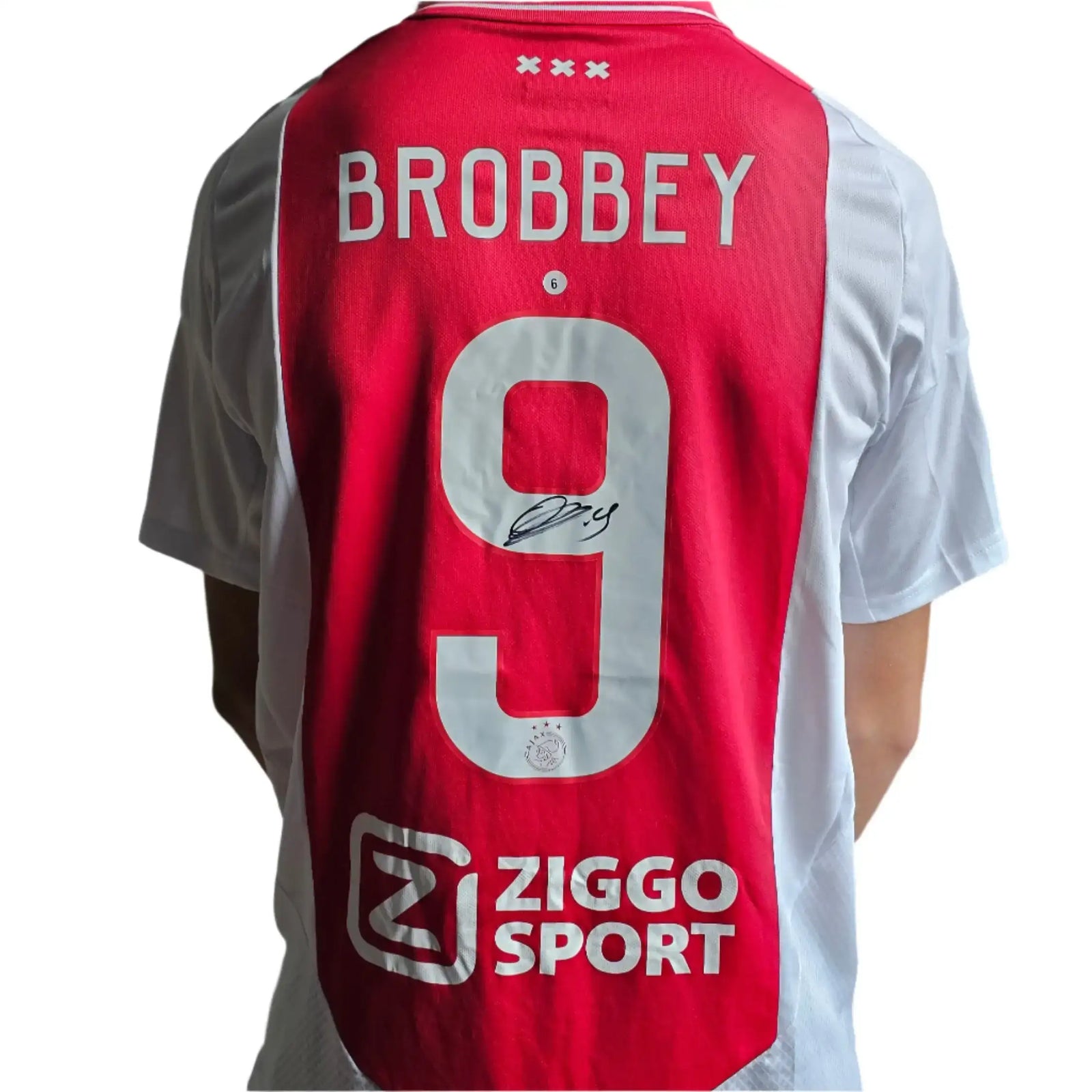 Back view featuring the name BROBBEY, number 9, and a signature above the number.