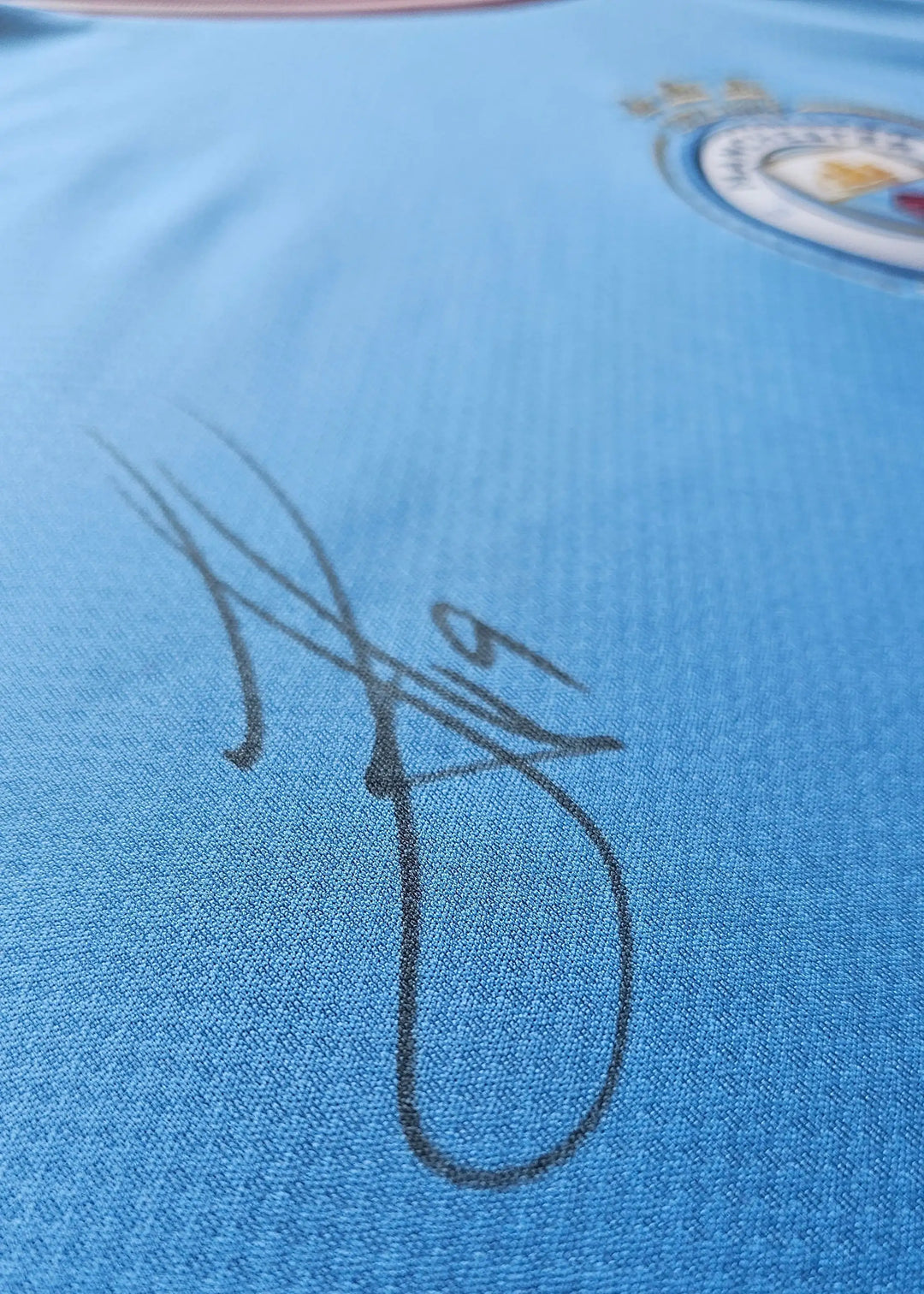 Julián Álvarez 19 Manchester City Signed Football Shirt | Treble Box Edition