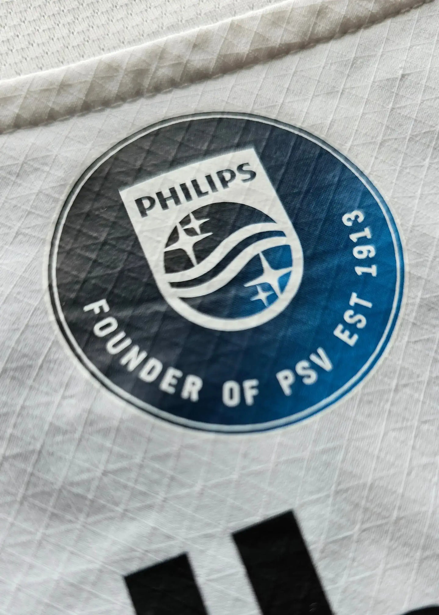 Crest detail featuring the Philips logo and text: FOUNDER OF PSV EST 1913.