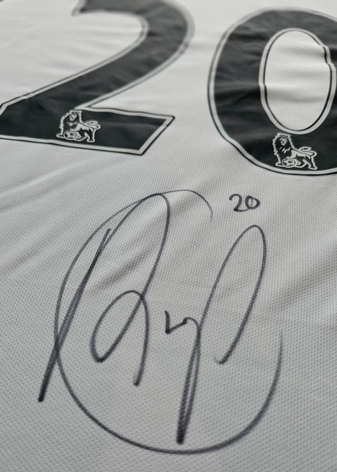 Robin van Persie 20 Manchester United Signed Farewell White | Limited Edition