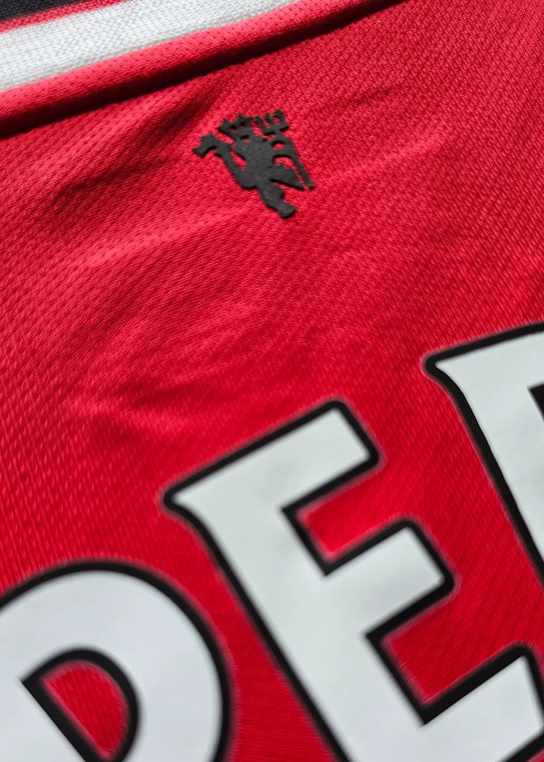 Robin van Persie 20 Manchester United Signed Farewell Red | Limited Edition