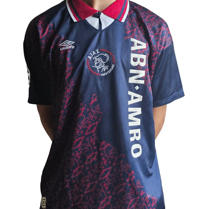 Jari Litmanen 10 Ajax 1994-1995 Away | Signed Football Jersey