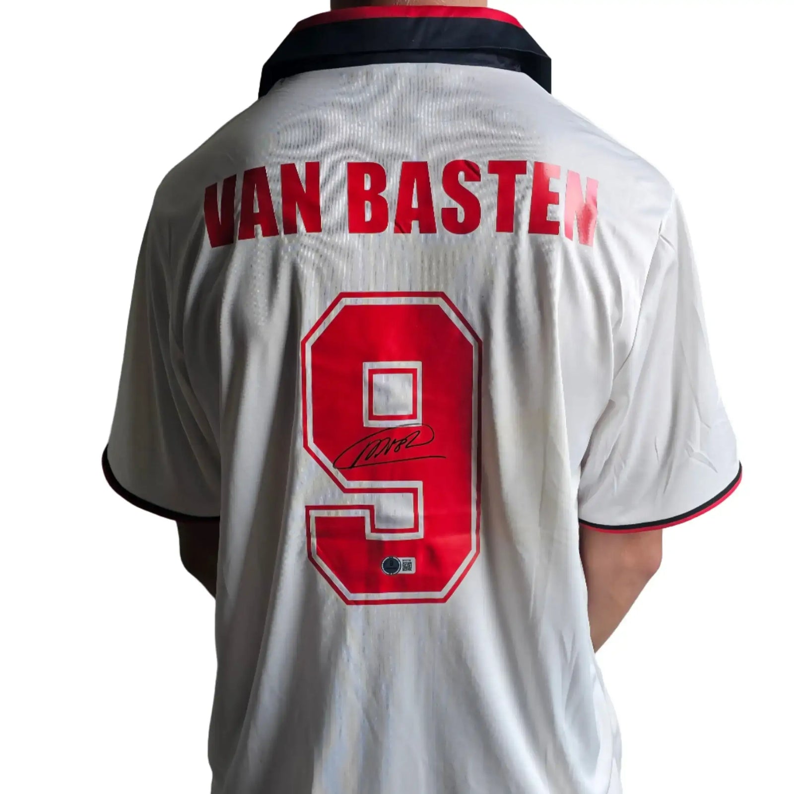 Back view showing Van Basten, No. 9, and signature in black on a white football shirt.
