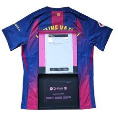 Back view displaying Lamine Yamal name and authenticity certificate details with FC Barcelona crest.