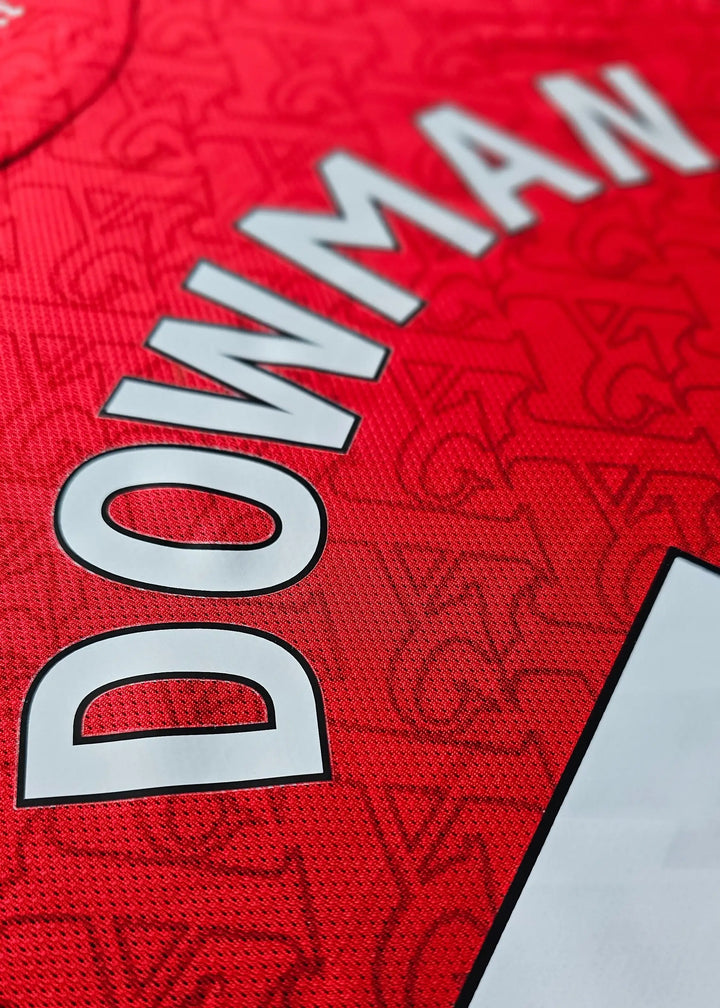 Close-up of the back showing Dowman&