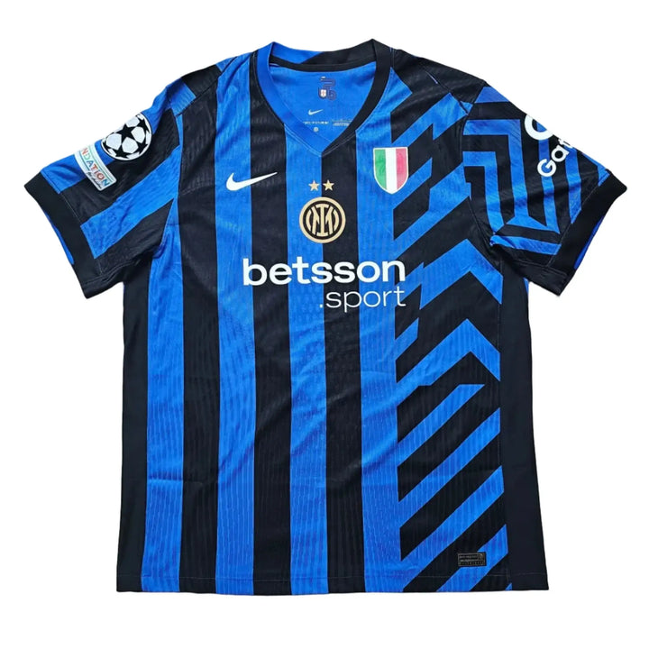 Back view showing Inter Milan crest, two stars, and betsson sport sponsor.