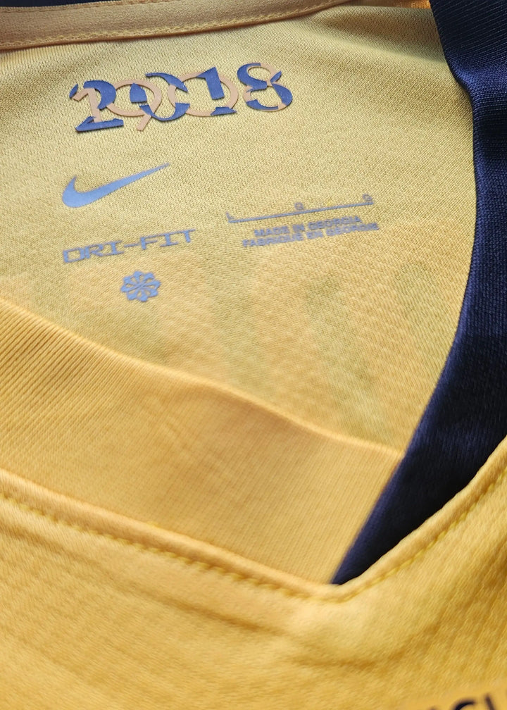 Neck detail showing &