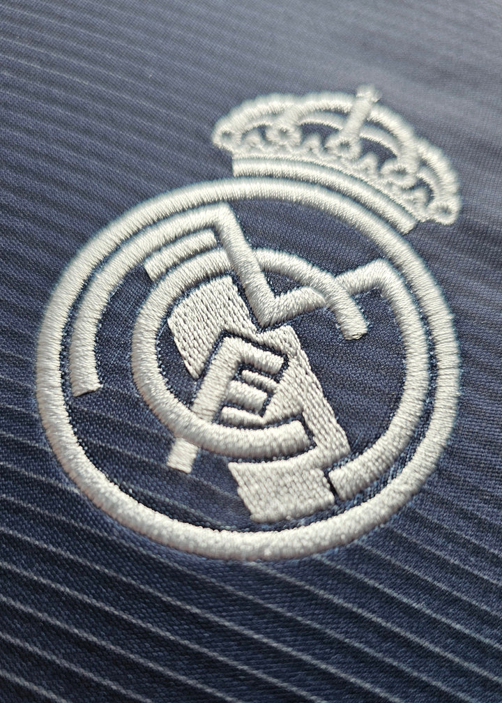 Dean Huijsen 24 Real Madrid 2025-2026 Signed Football Shirt | Away