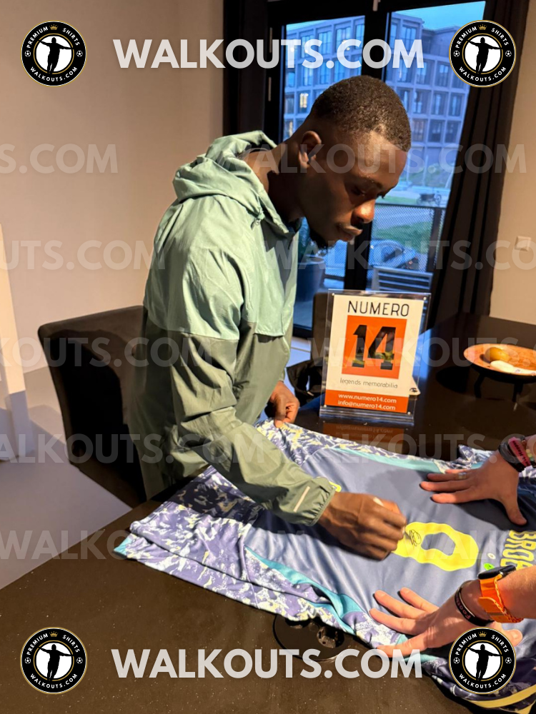 Signed Brian Brobbey Ajax 2024-25 Away | Photo Proof — Signing proof 24BBR20014309