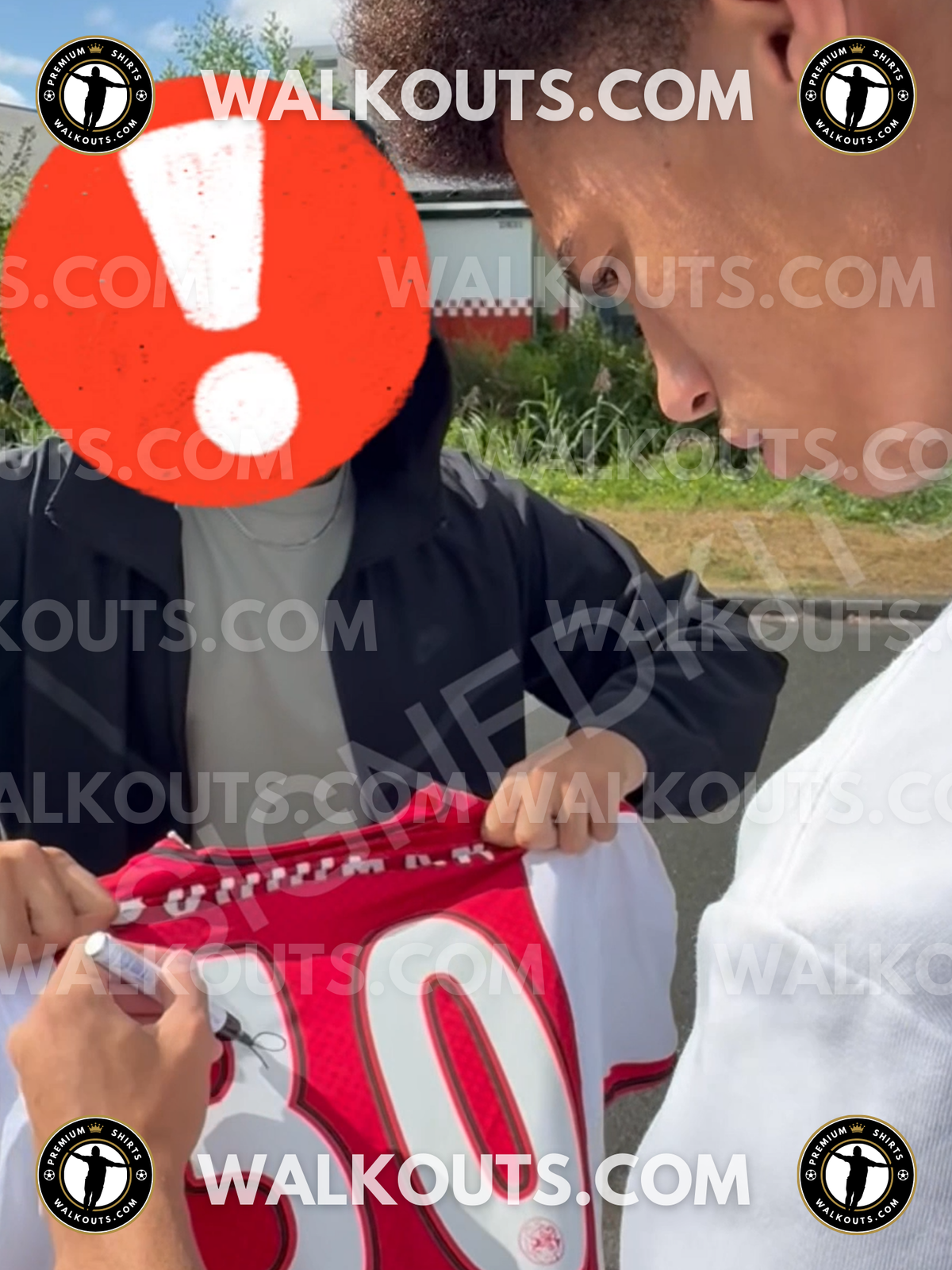 Signing proof photo for Aaron Bouwman (AFC Ajax) — 2025-2026 • #25ABO20025730