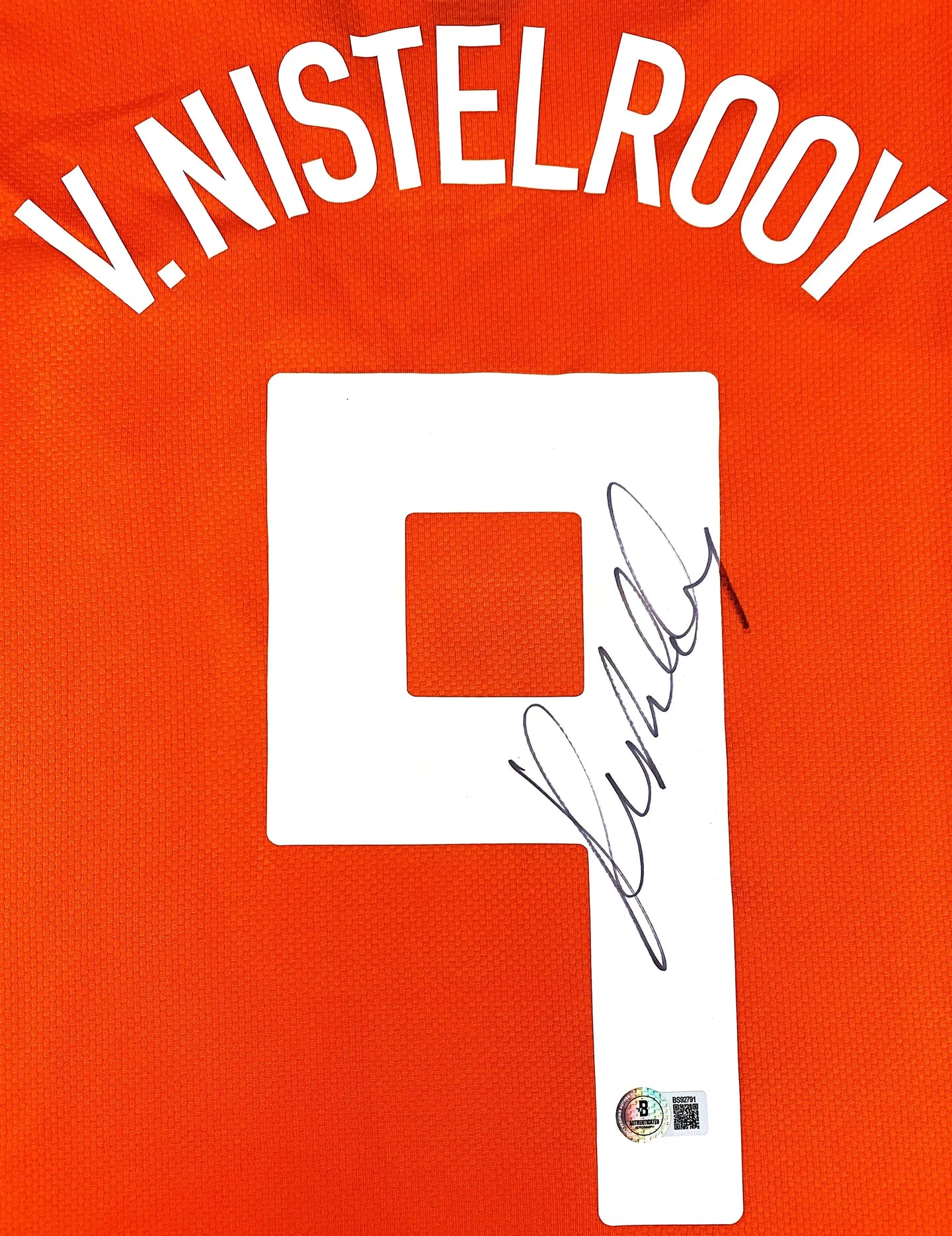 Back view featuring V. Nistelrooy, No. 9, with signature below the number.