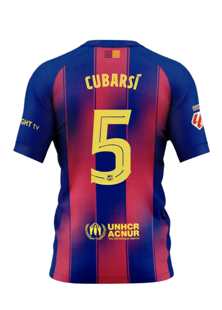 Back view showing name Cubarsí and No. 5 on a blue and red football shirt with sponsor logo.