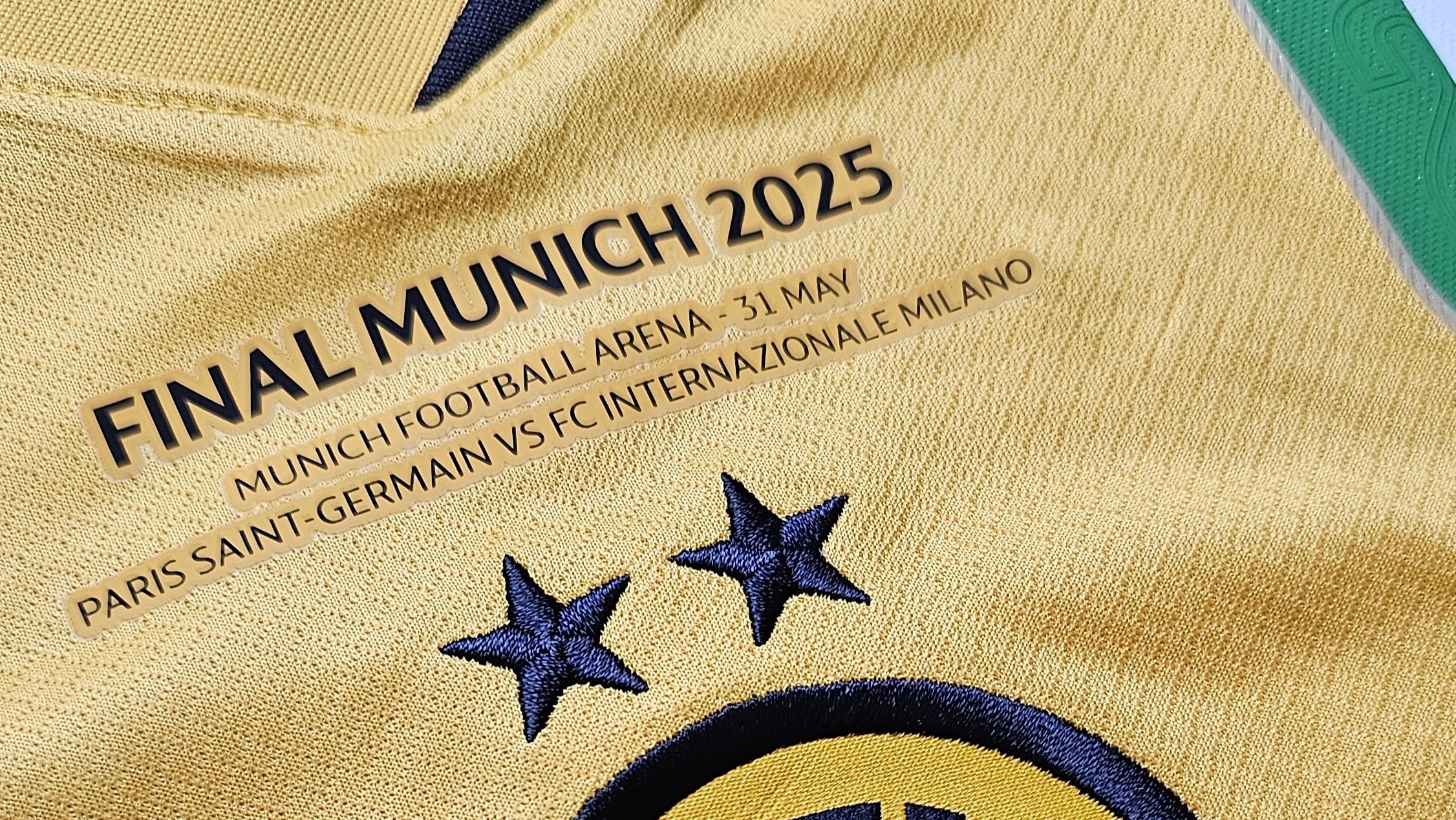Fanshop Authentic