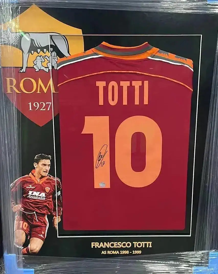 AS.ROMA ASローマトッティFrancesco Totti Former Roma players reflect on Francesco Totti's career | by AS