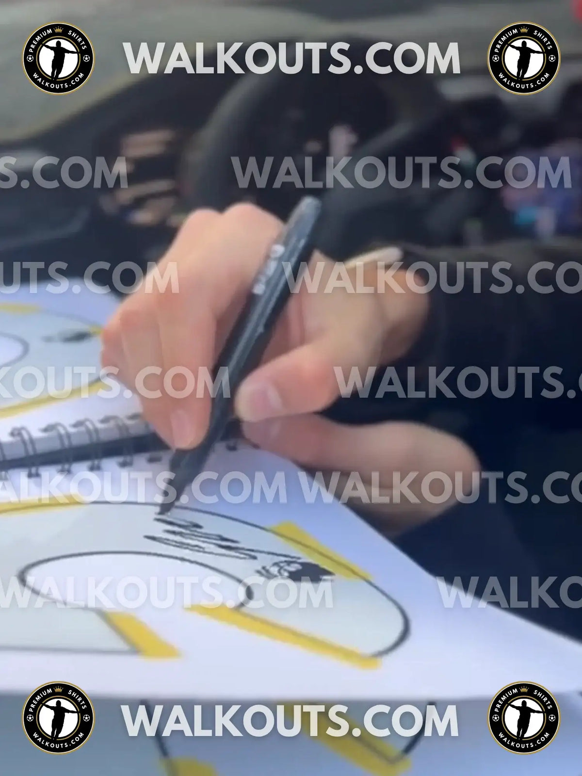 Signature close-up (signing proof) • #25GDO20030925