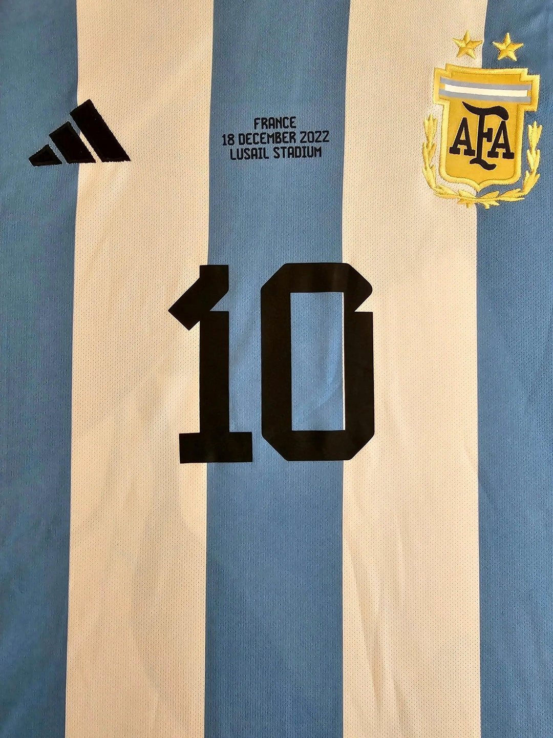 Lionel Messi 10 Argentina 2022 World Cup - Signed Home Soccer Shirt | Iconic Victory Memorabilia - Walkouts