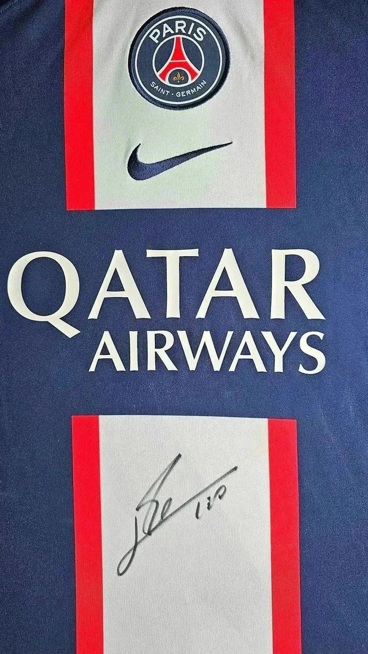 Front view featuring the Paris Saint-Germain crest, Qatar Airways sponsor, and Lionel Messi&