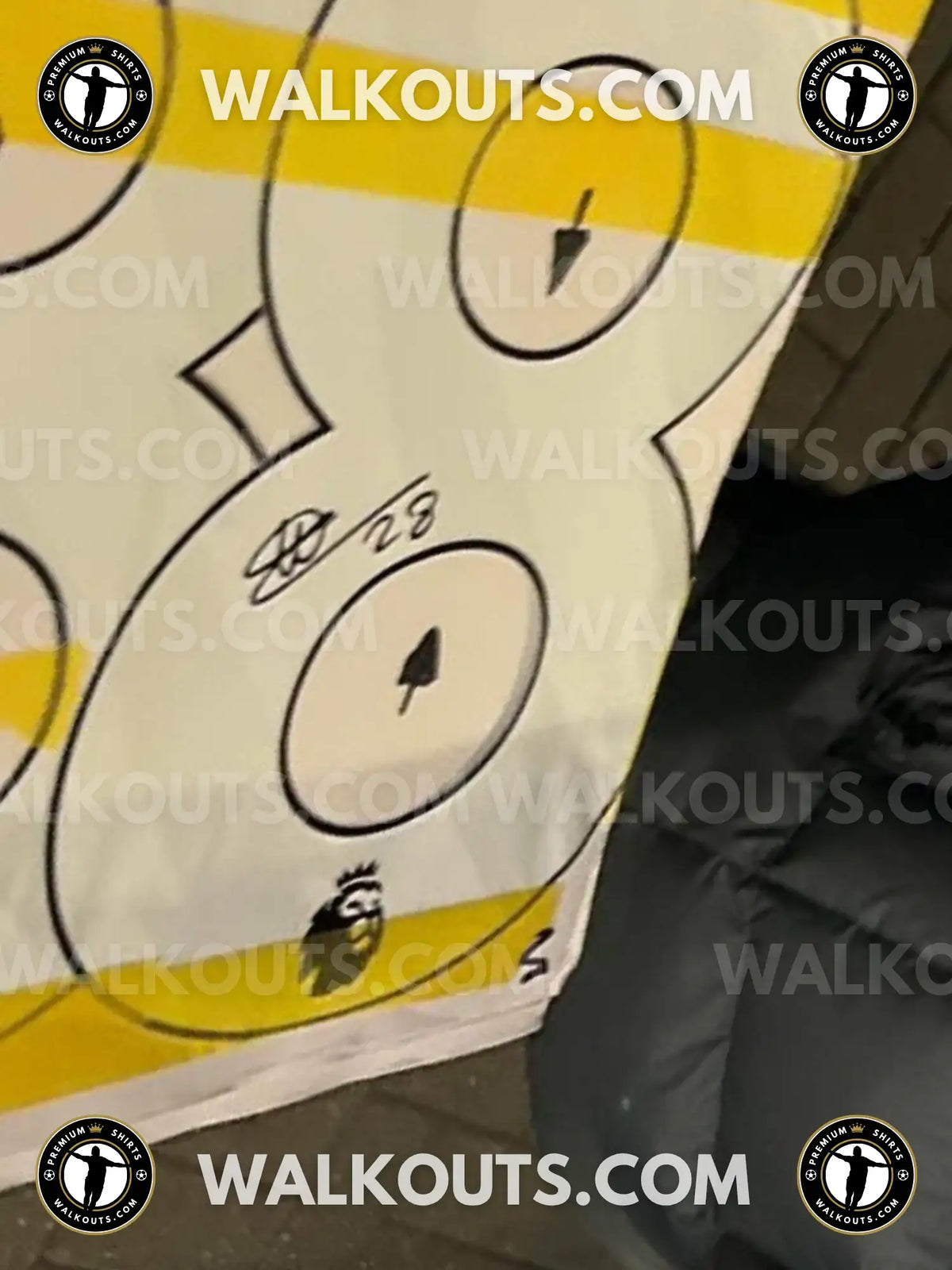 Signature close-up (signing proof) for Wilson Odobert (Tottenham Hotspur F.C.) — 2024-2025 • #25WOD200228