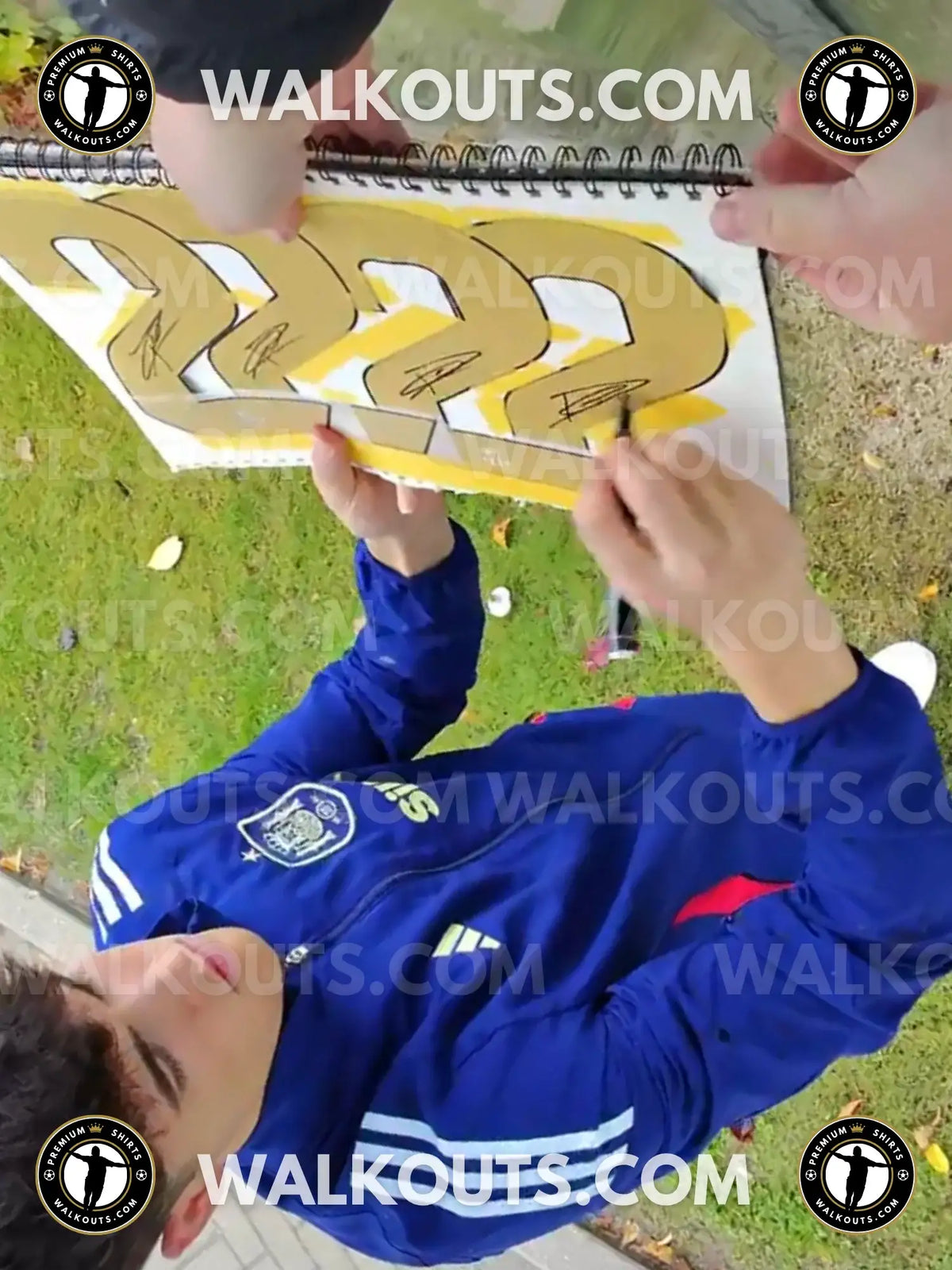 Signature close-up (signing proof) for Pau Cubarsí (FC Barcelona) — 2024-2025 • #25PCU20021702