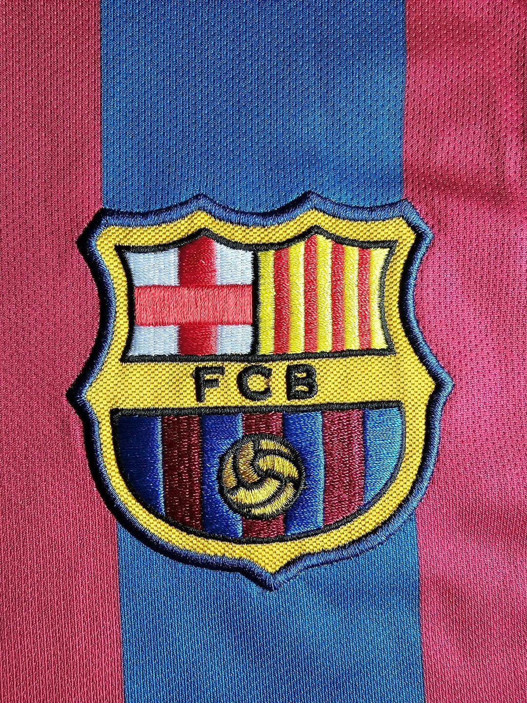 Ronaldinho 10 FC Barcelona 2006 Home - Signed Soccer Shirt | UEFA Champions League Final - Walkouts