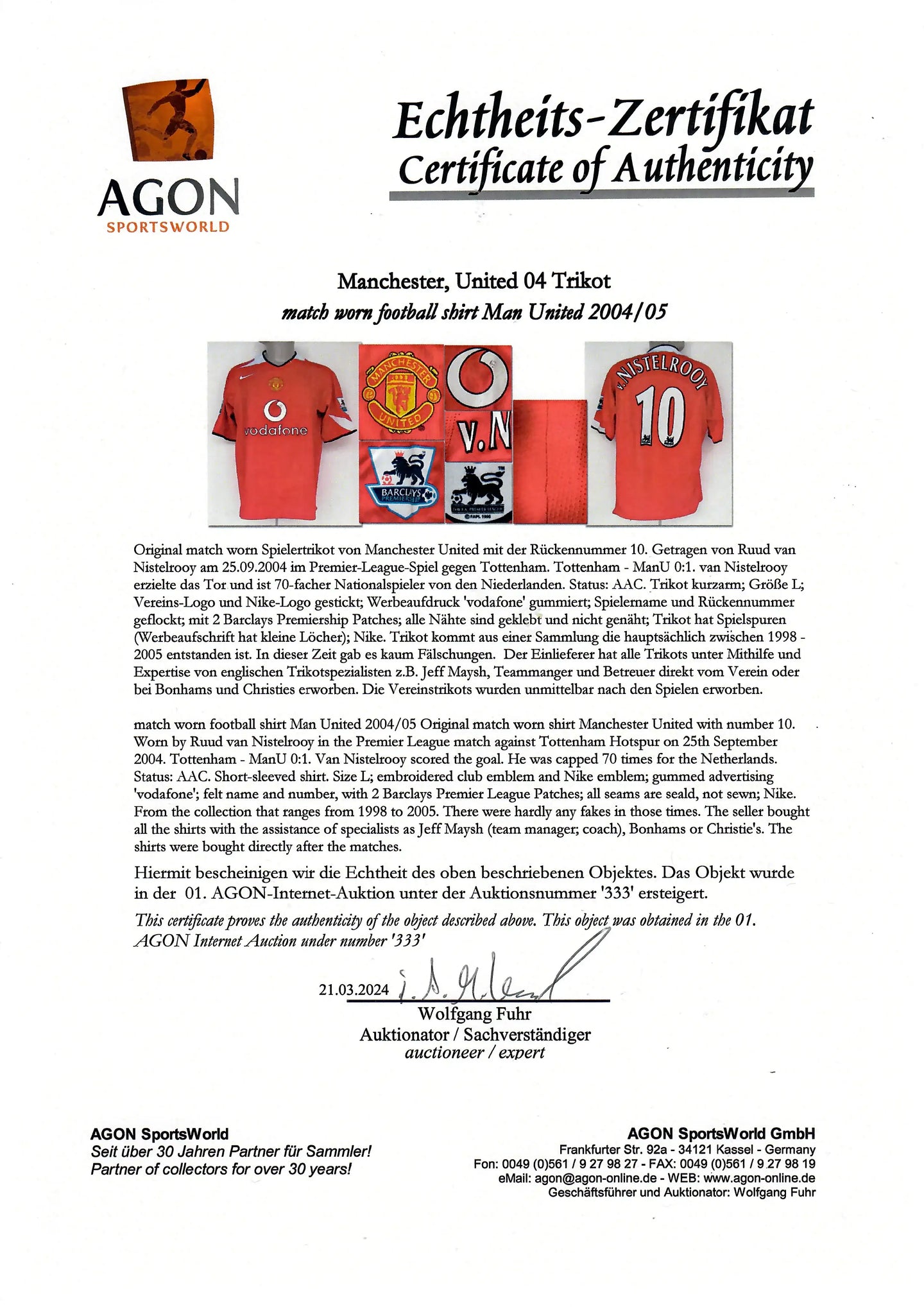 Front view of Ruud van Nistelrooy No. 10 Manchester United soccer jersey with club crest and signature.
