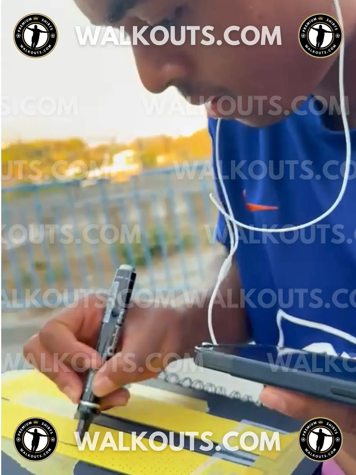Signing proof photo for Shane Kluivert (FC Barcelona) - 2025-2026 • #25SKU20027019