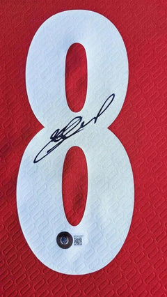 Steven Gerrard 8 Liverpool 2004-2005 Home - Signed Soccer Shirt | Istanbul Night Legend - Walkouts