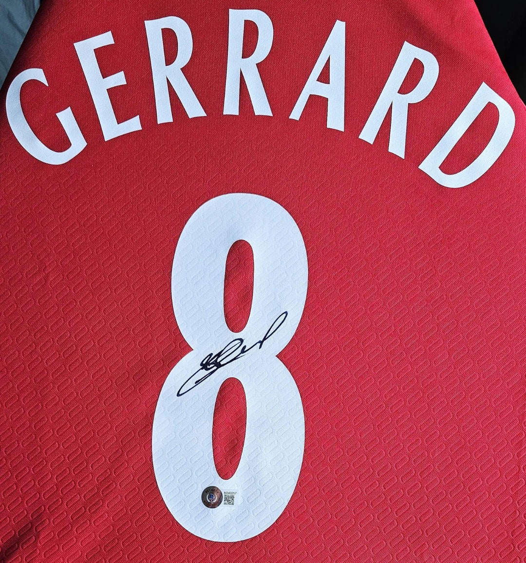 Steven Gerrard 8 Liverpool 2004-2005 Home - Signed Soccer Shirt | Istanbul Night Legend - Walkouts